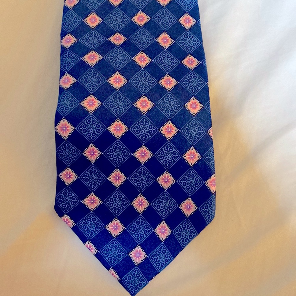 IKE BEHAR MENS SILK TIE FLOWERS